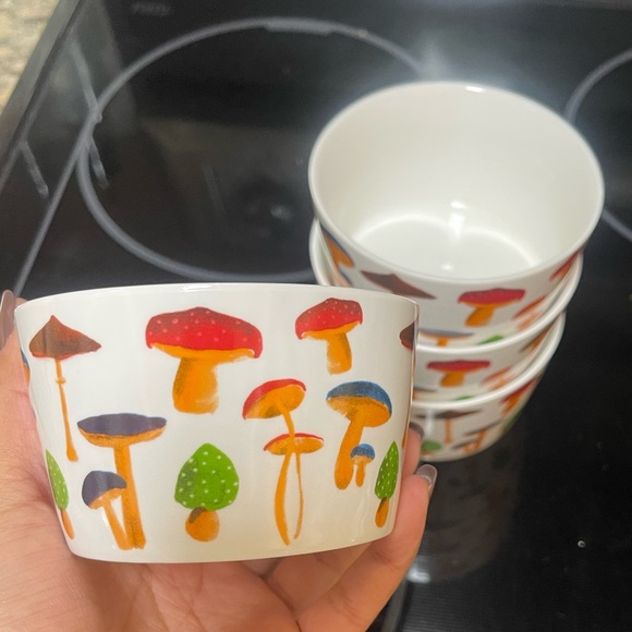 Mushroom cups - Picture 3 of 3